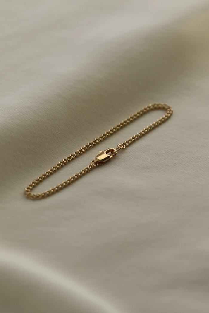 Lila Bracelet - 6.75" - Gold