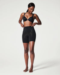 OnCore Mid-Thigh Short - Very Black