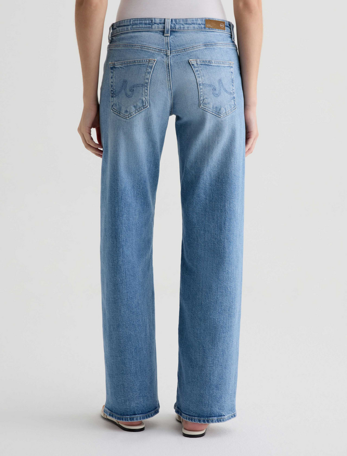 Adria Twisted Leg - Helios