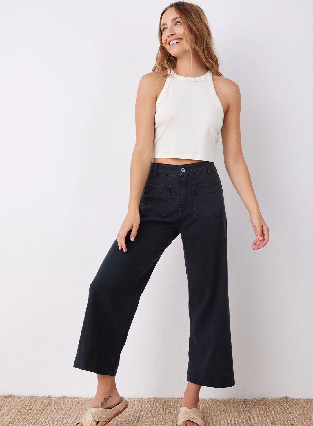 Black wide leg cropped pants discount