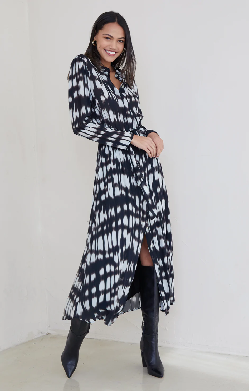 fitted lace wedding dress Maxi Shirt Dress - Blurred Ikat Print