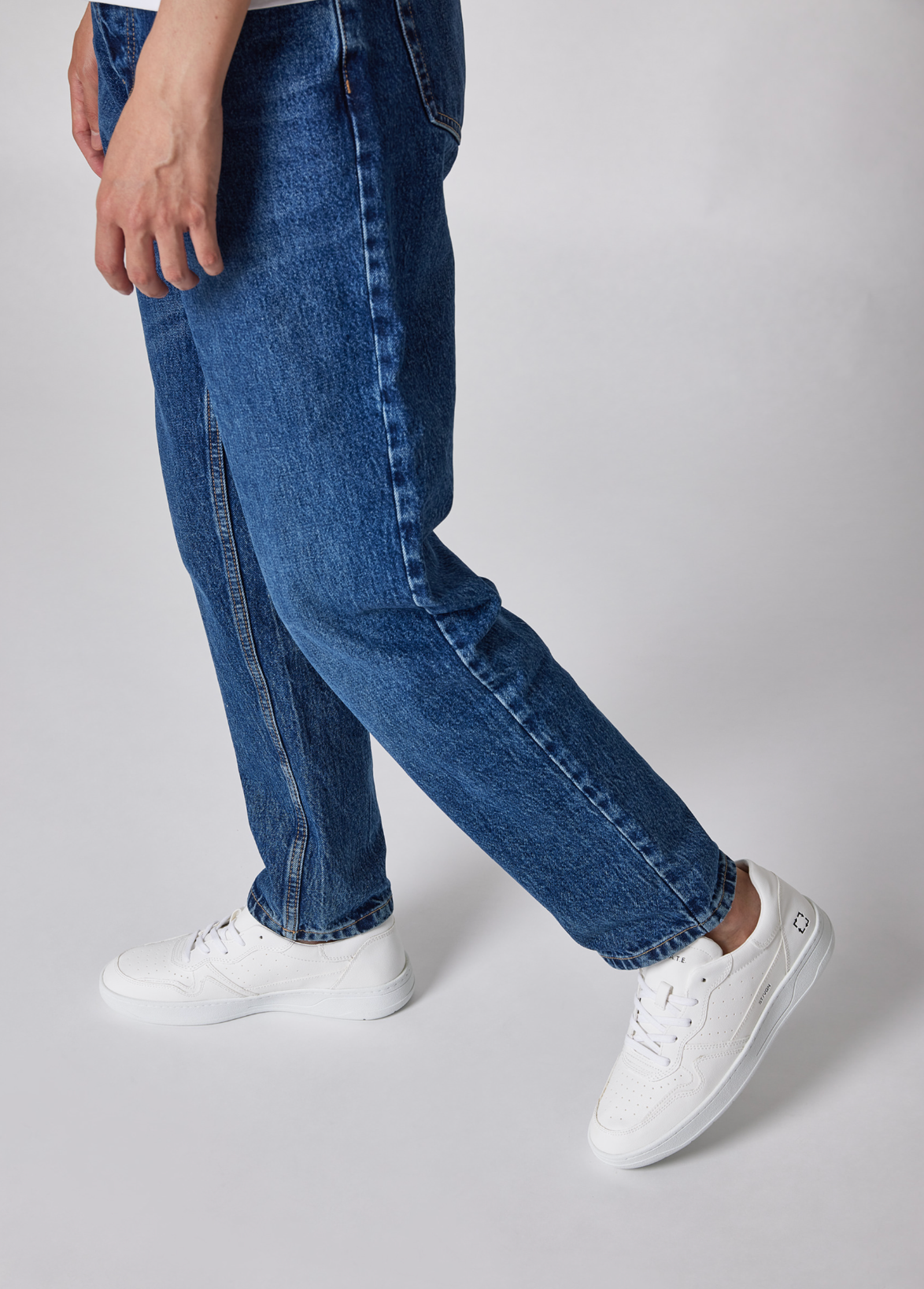 Step Eco-Vegan Sneaker - White - D.A.T.E. Sneakers – Twist