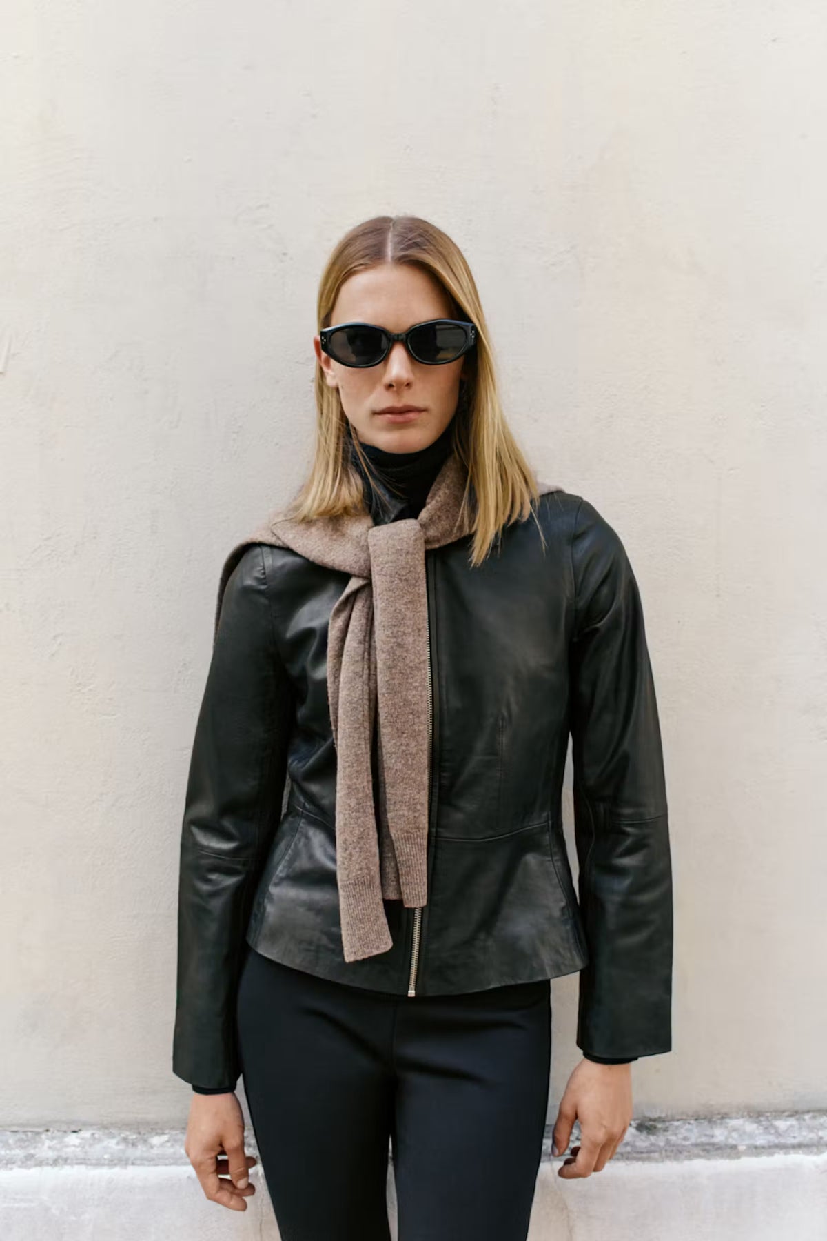 Yurie Jacket - Black