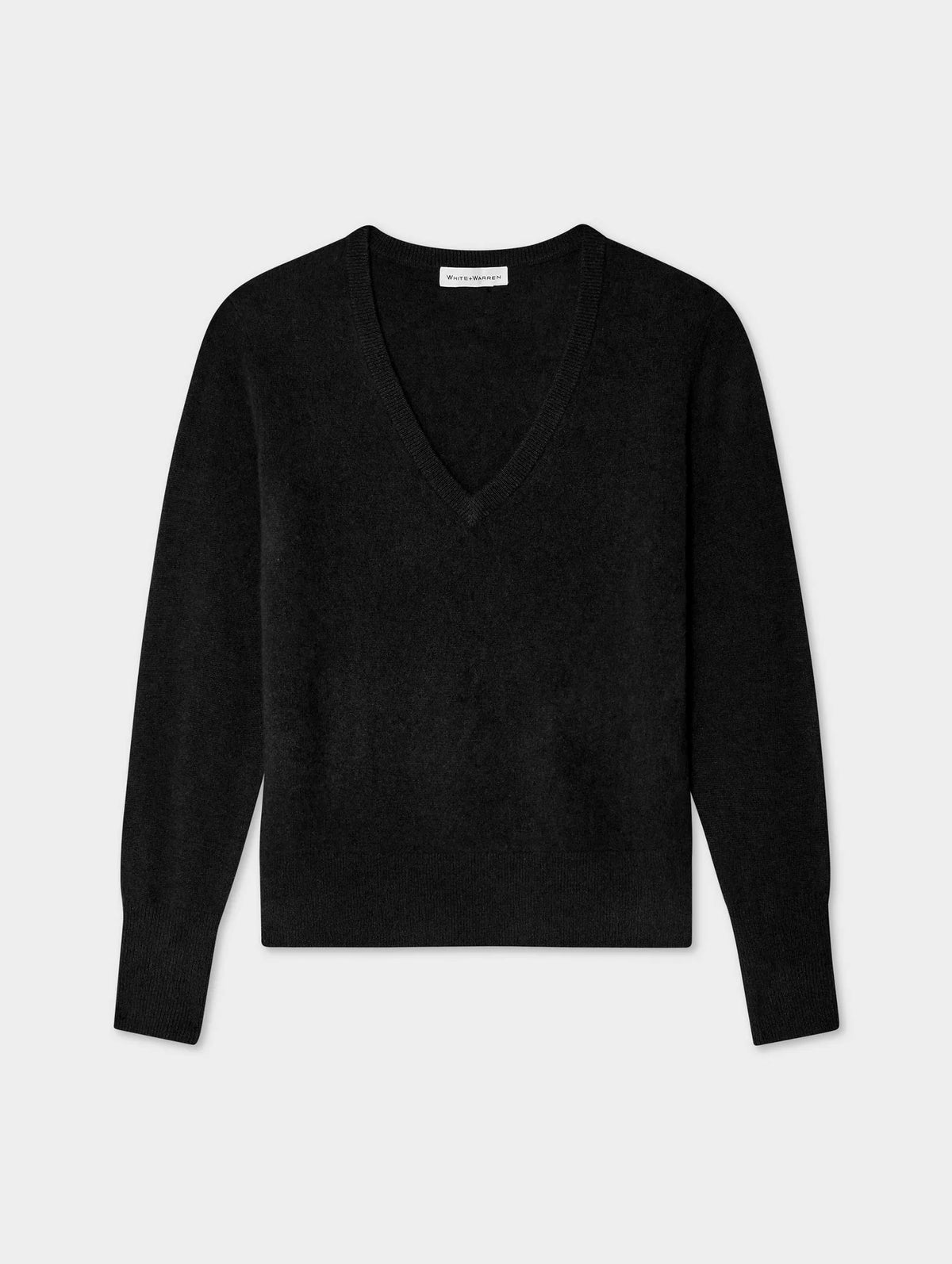 Essential Cashmere V Neck - Black