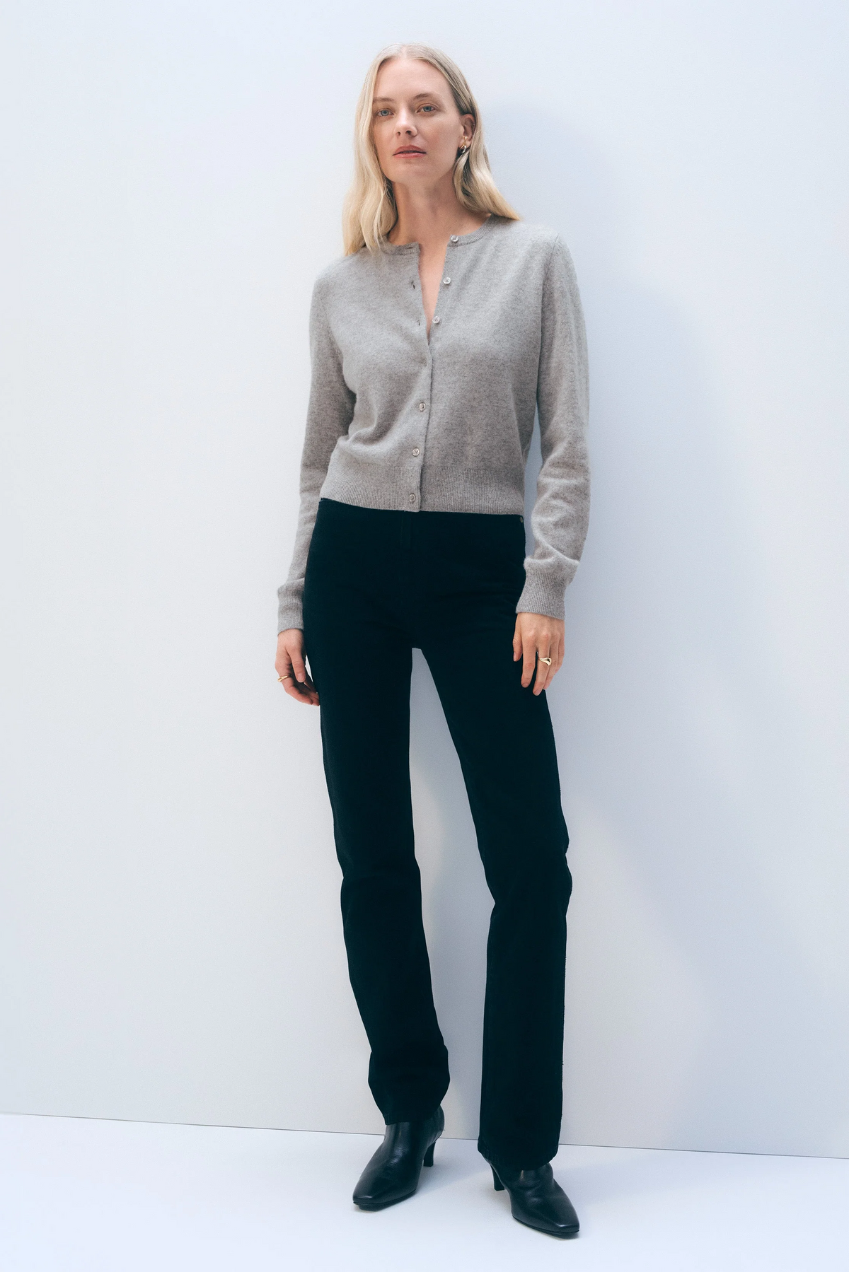 Cashmere Crewneck Cardigan - Grey Heather