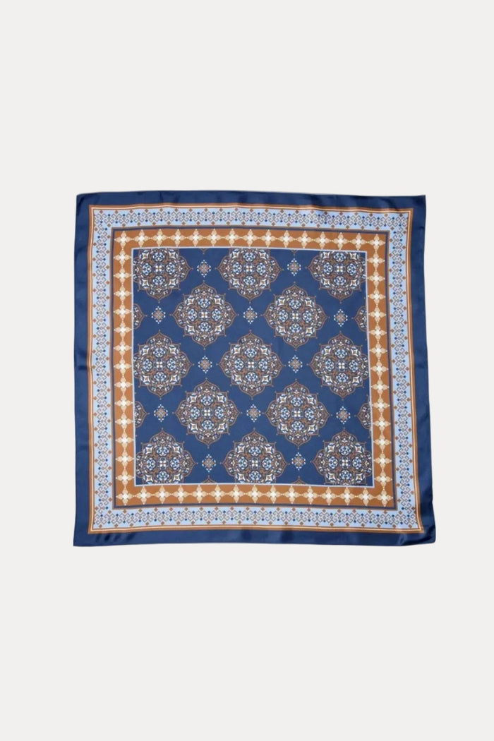 Chelsea Scarf