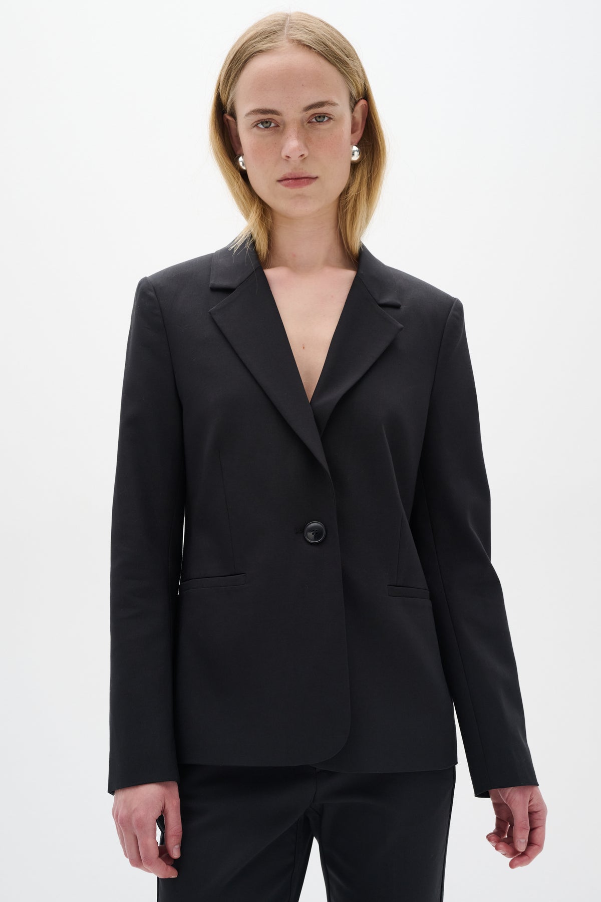 Zella Classic Short Blazer - Black