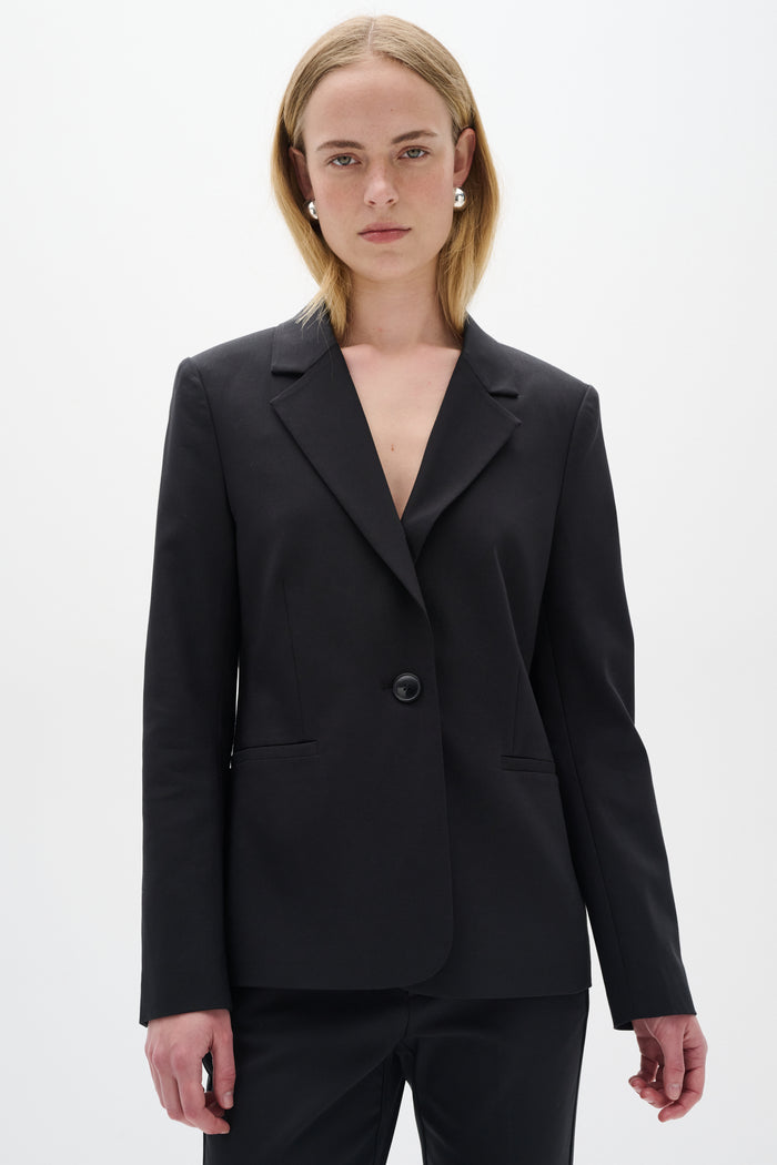 Zella Classic Short Blazer - Black