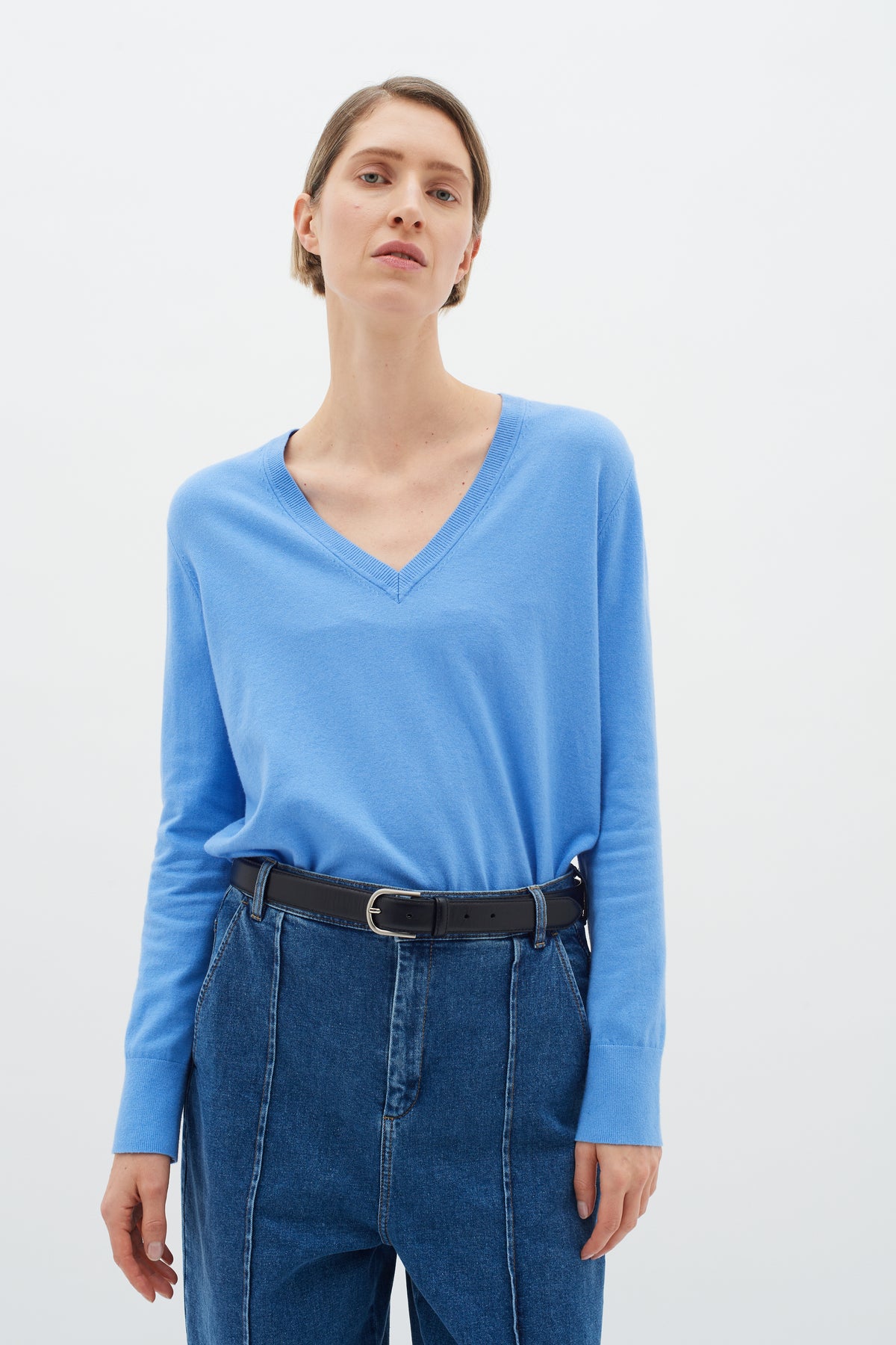 Kellsie V Neck - Crispy Blue