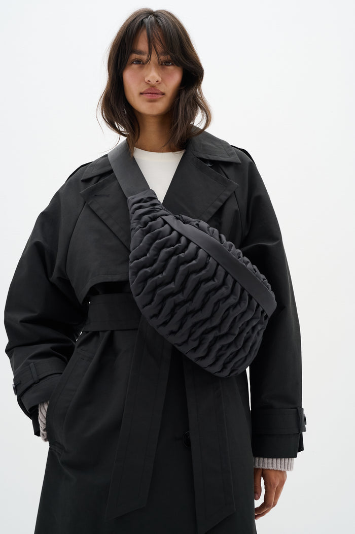 Rasidan Wavy Bumbag - Black