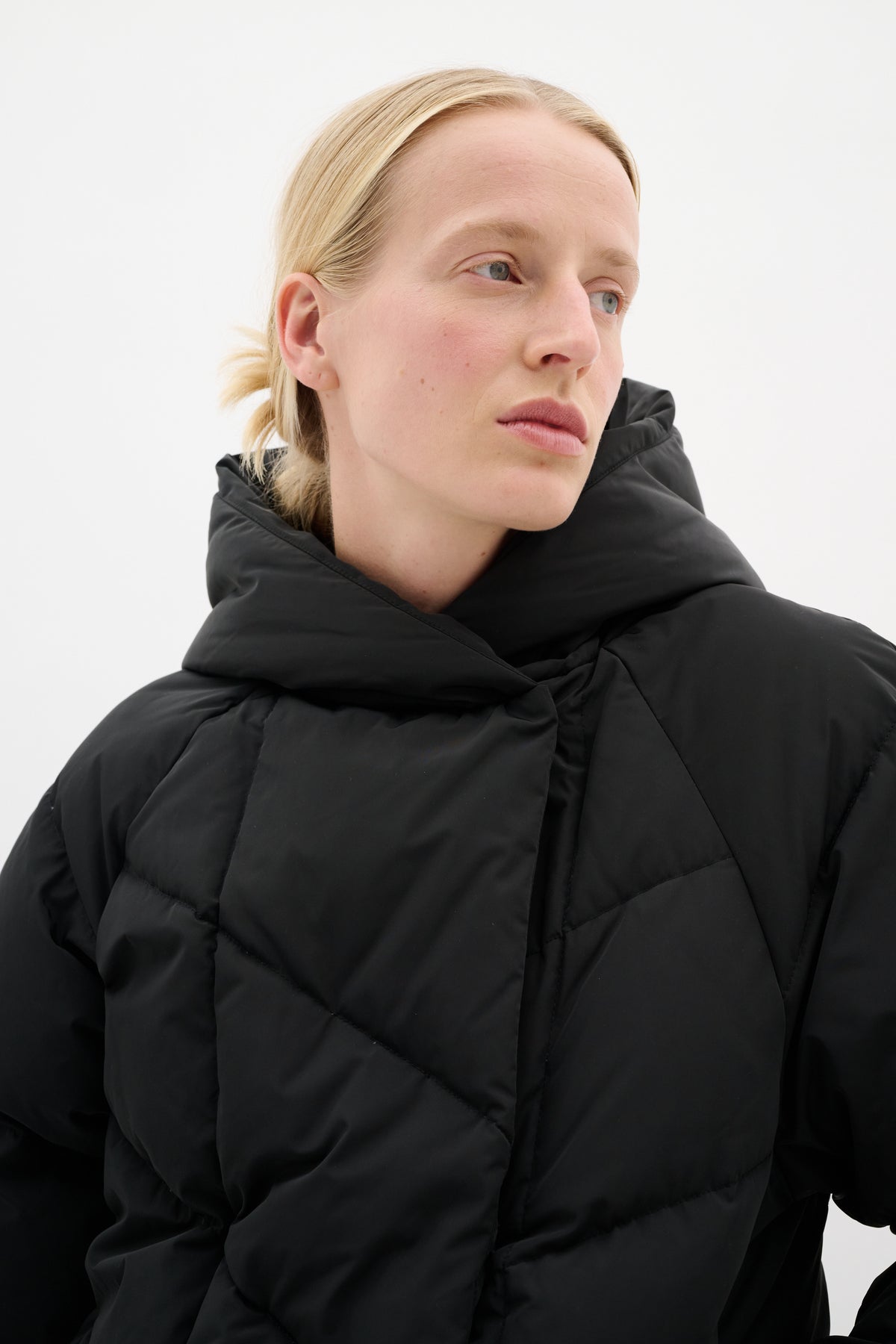 Yaz Short Coat - Black