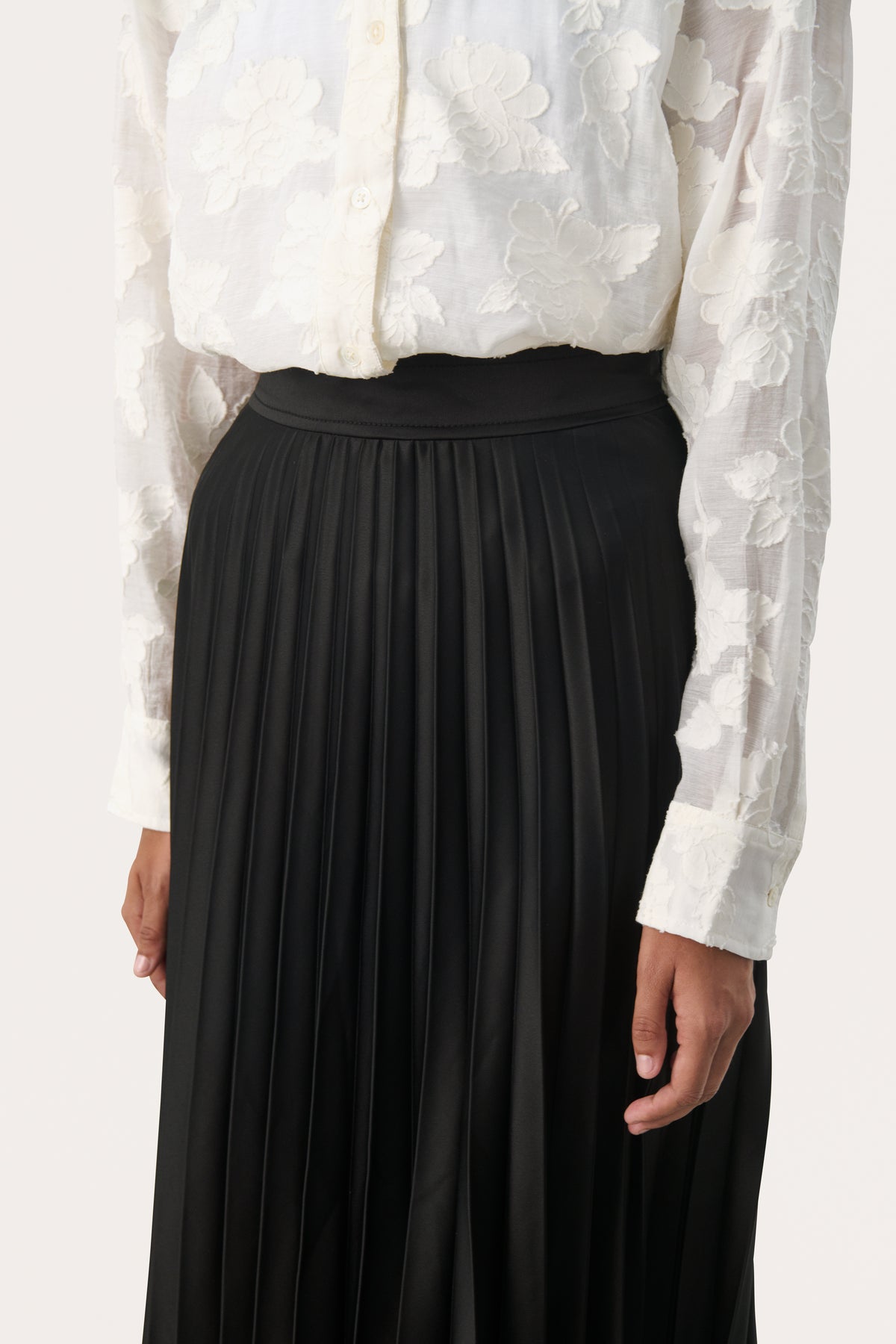 Veneda Skirt - Black