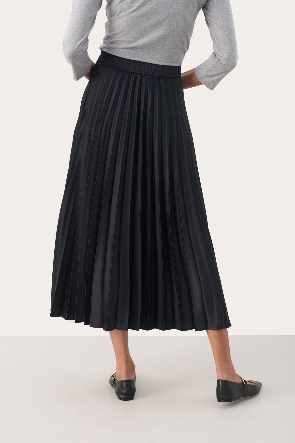 Veneda Skirt - Dark Navy