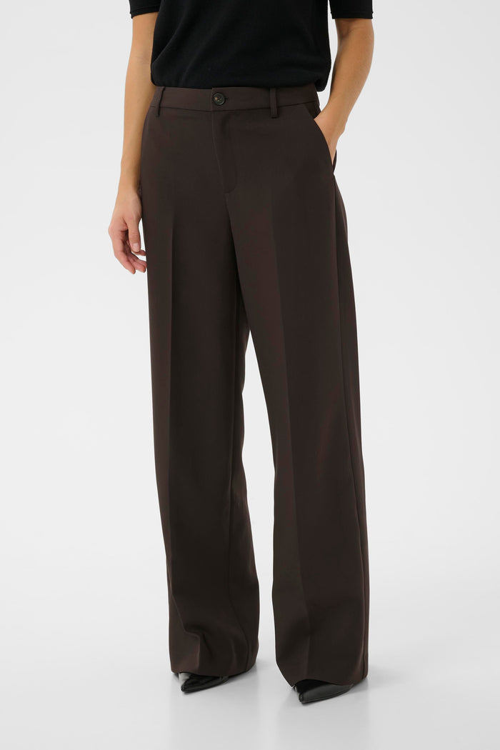 Ninnesa Pant - Ganache