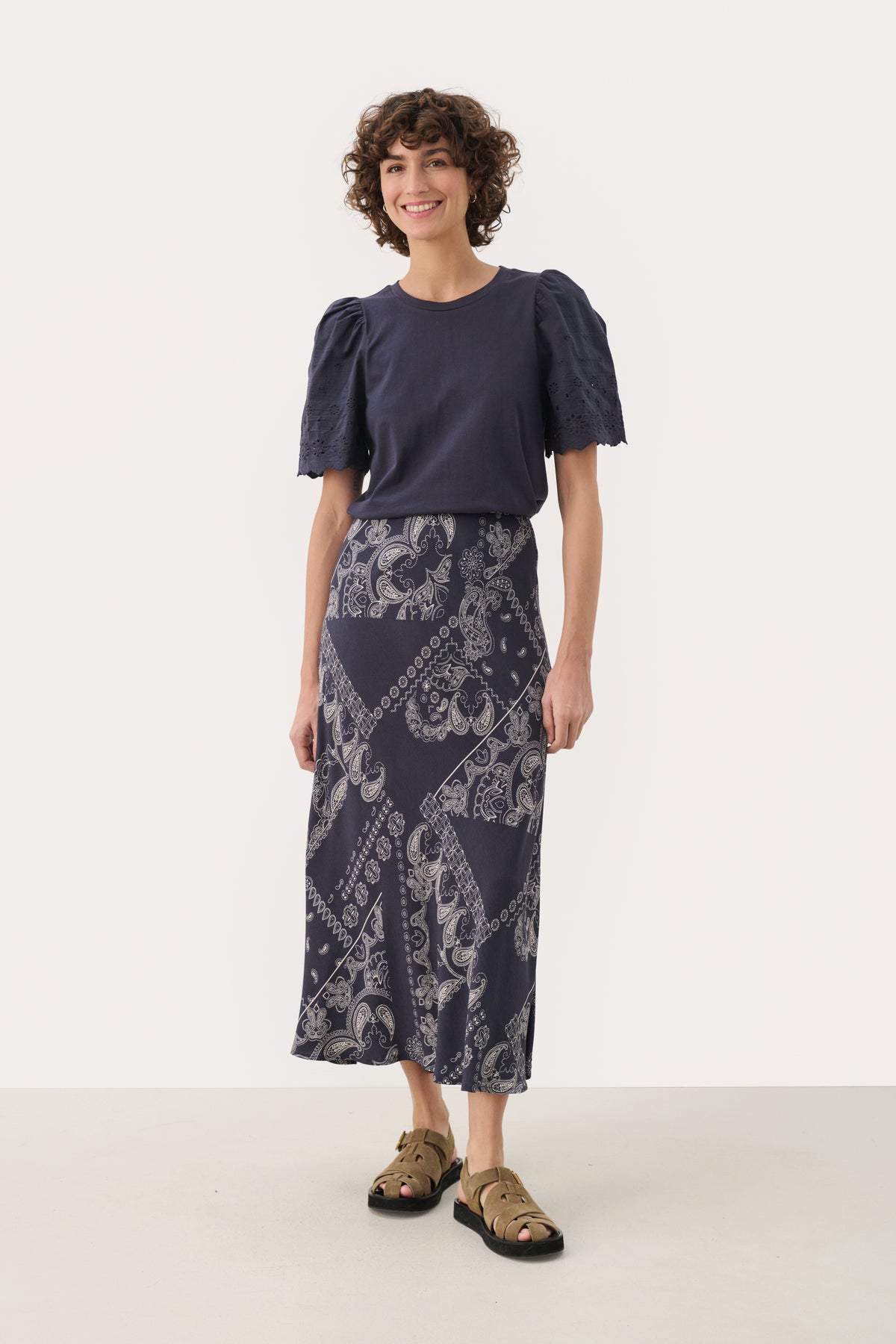 Laurina Skirt - Navy Graphic Paisley