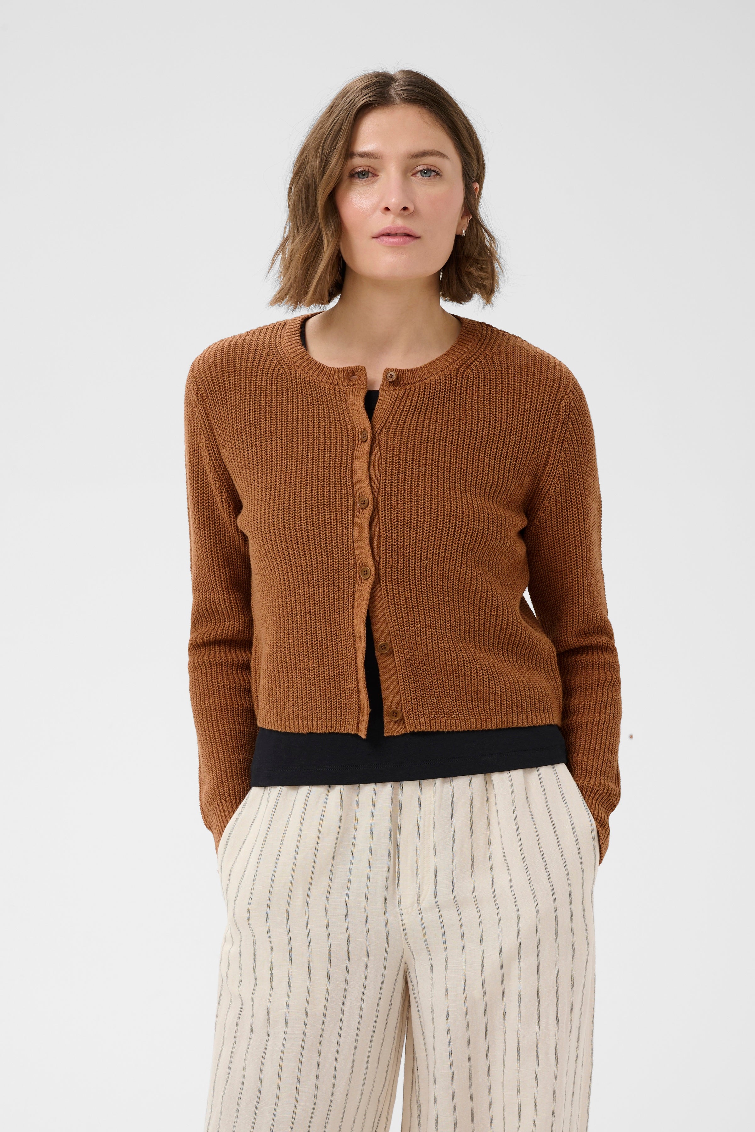 sweaters + knits – Twist Fashions Inc.