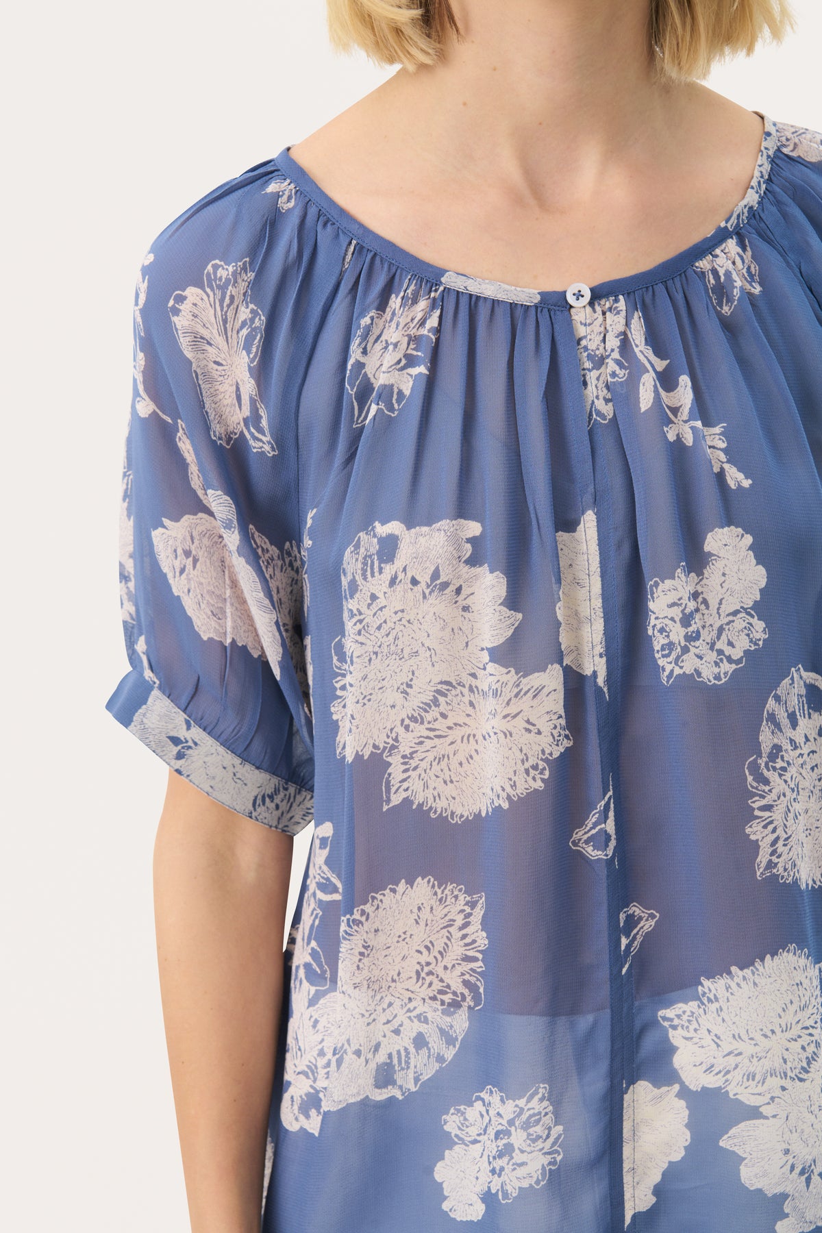 Rosanna Blouse - Oceana Stunning Flower