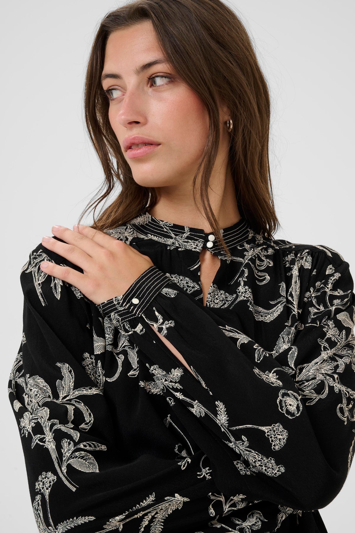 Shiroma Blouse - Black Botanical Print