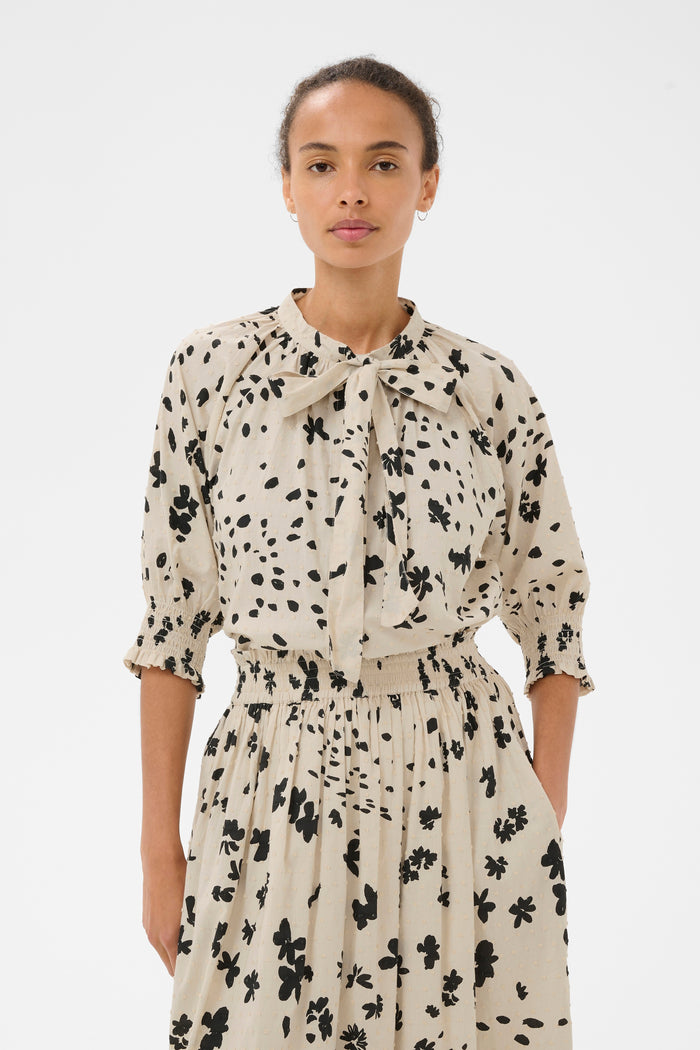 Almera Shirt - Black Dot Flower Print