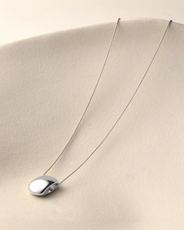 Leon Pendant Necklace - Silver