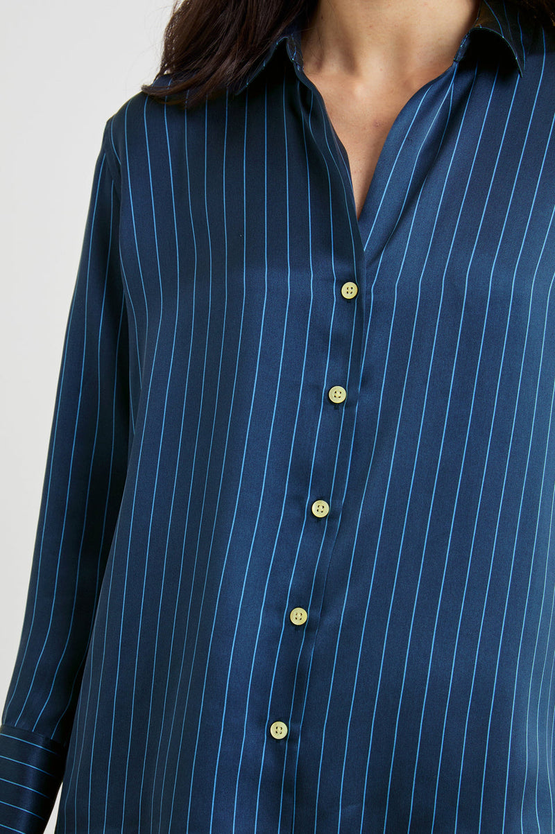 Dorian Shirt - Arctic Stripe