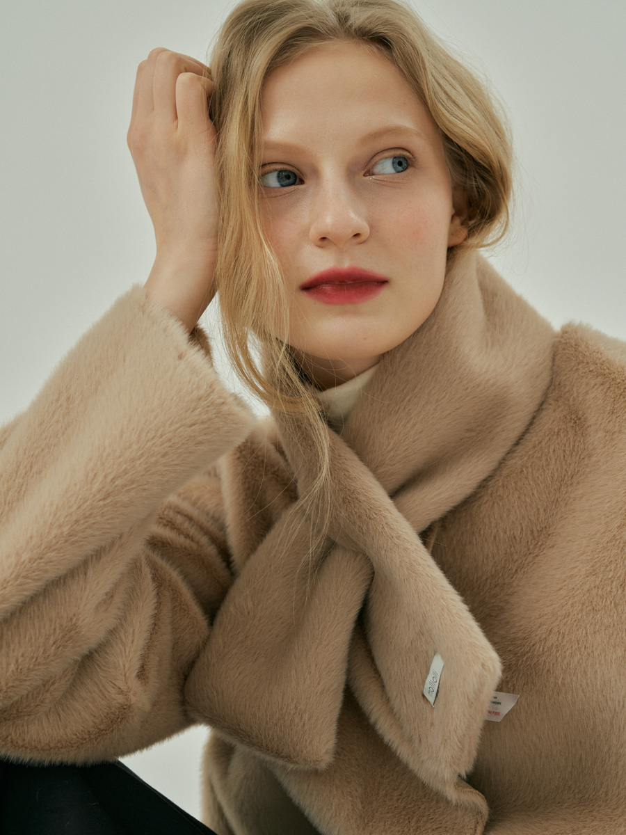 Crescent Ring Scarf - Beige