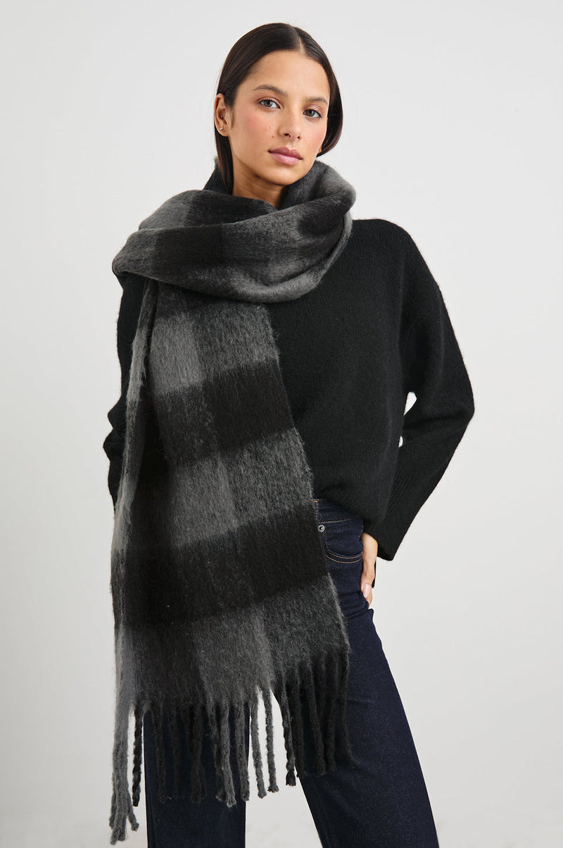 Oslo Scarf - Charcoal Black