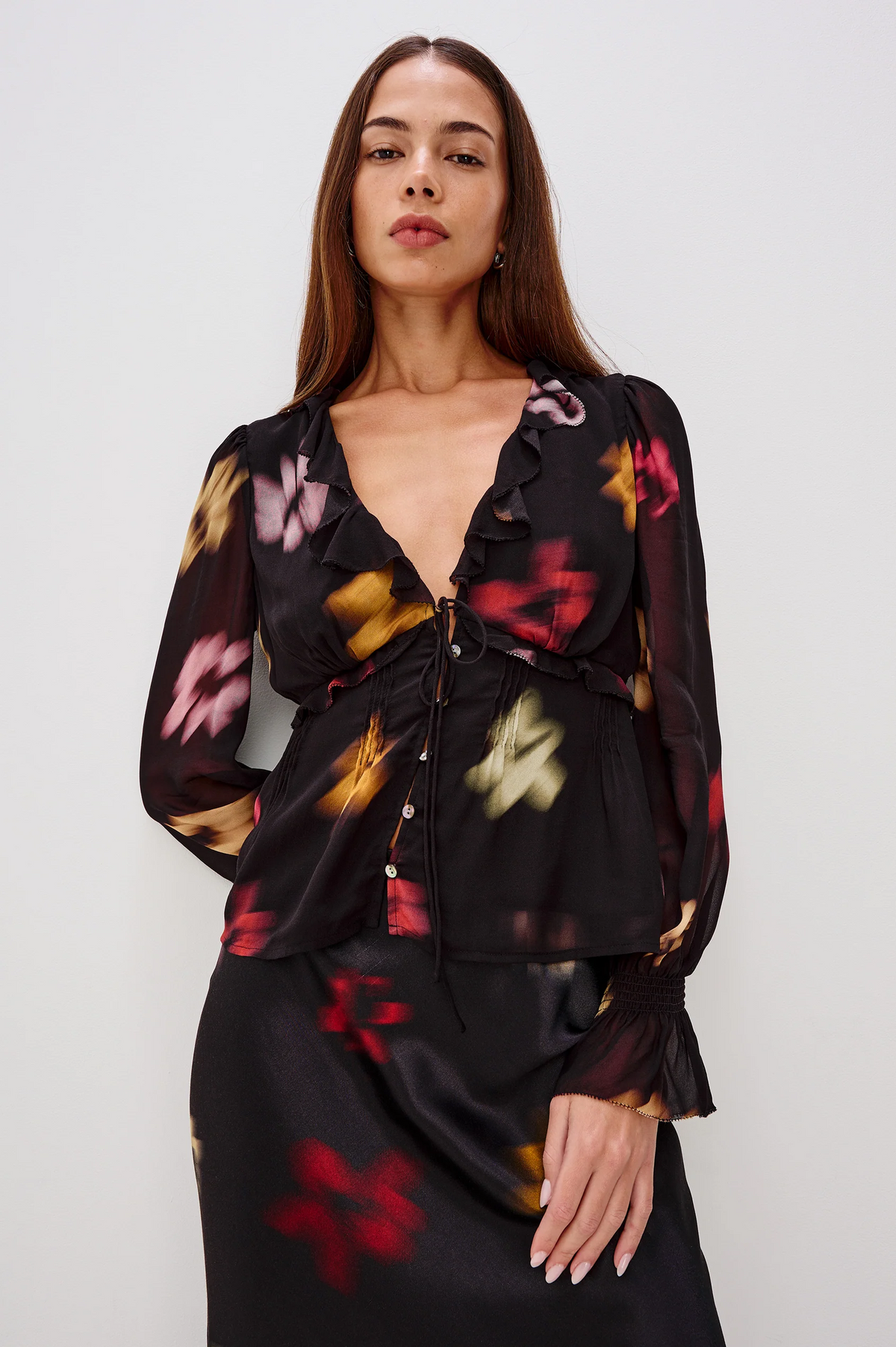 Alixa Top - Onyx Blurred Floral