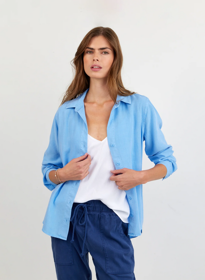 Classic Button Down - Tidal Blue
