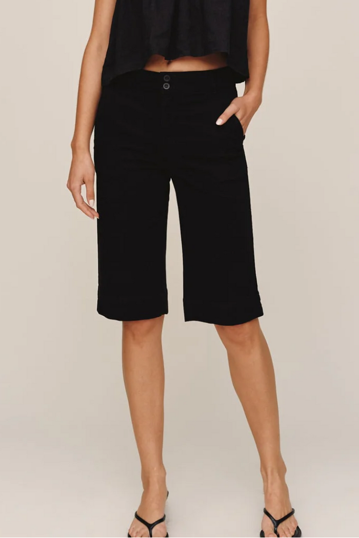 Saige Bermuda Short - Black