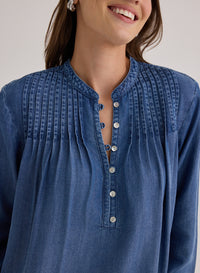 Long Sleeve Pintuck Pullover - Skyline Spray Wash