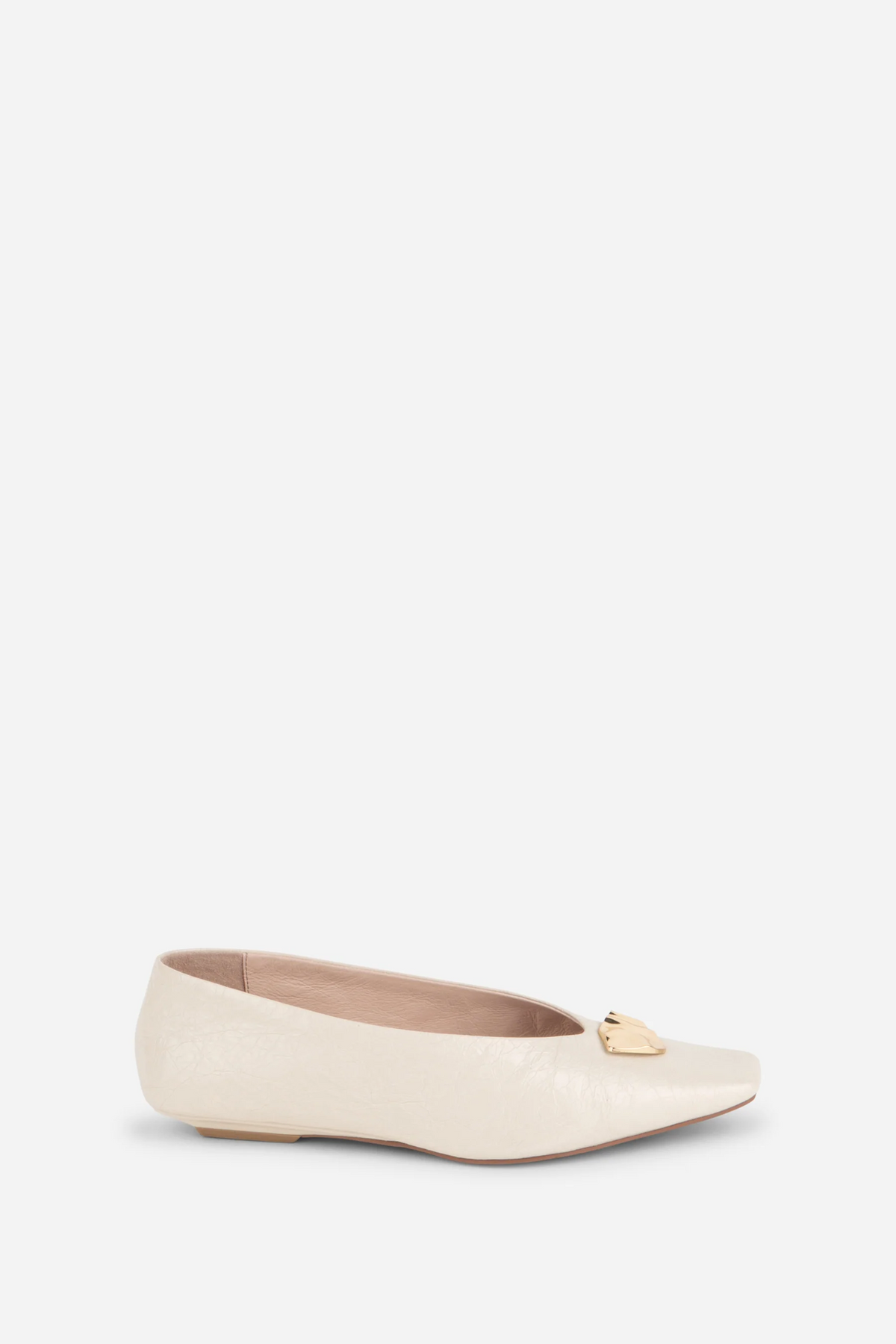Celda Crinkle Patent Flat - Cream