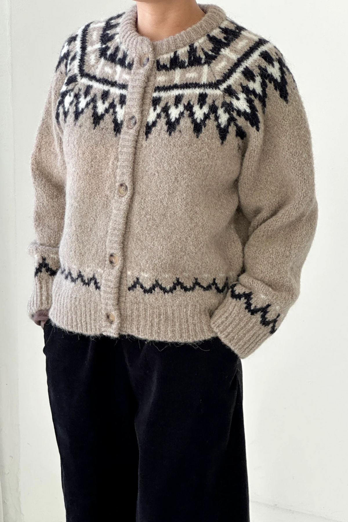 Alpaca Cabin Cardigan - Beige
