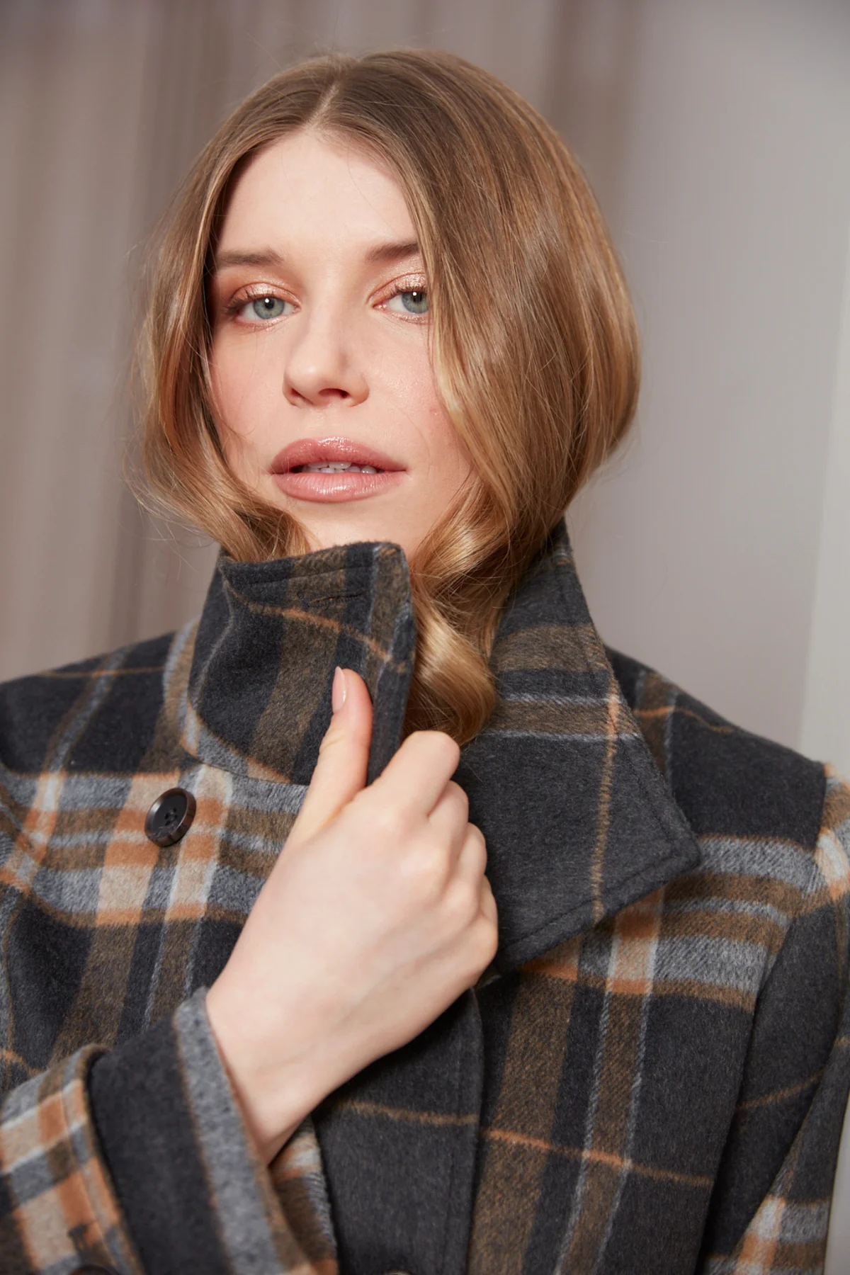 Dakota Jacket - Charcoal/Camel Plaid