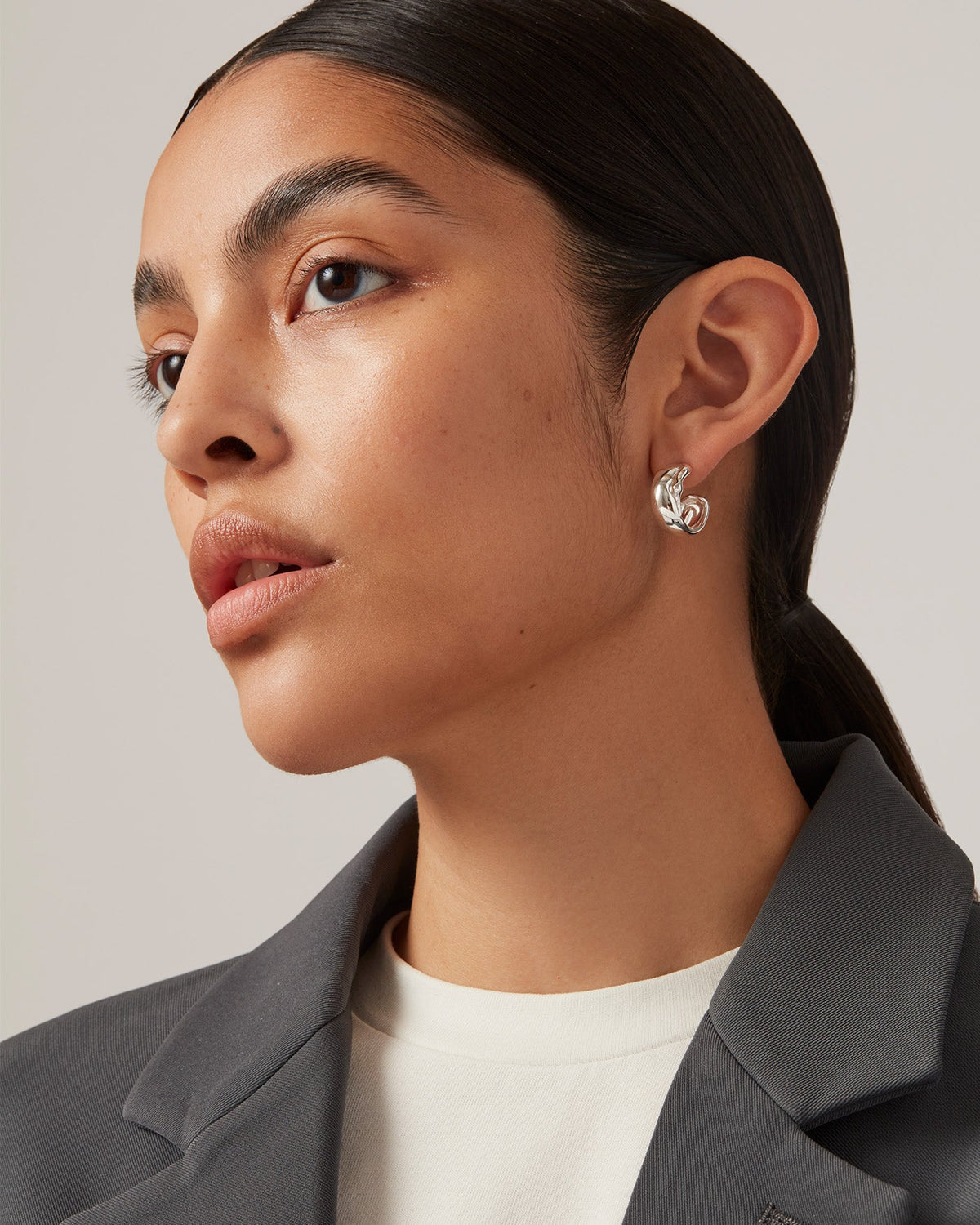 Sees Hoops - Silver – Twist Fashions Inc.