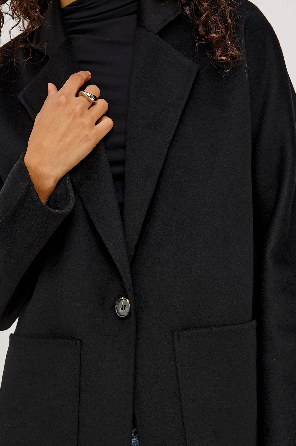 Everest Coat - Black