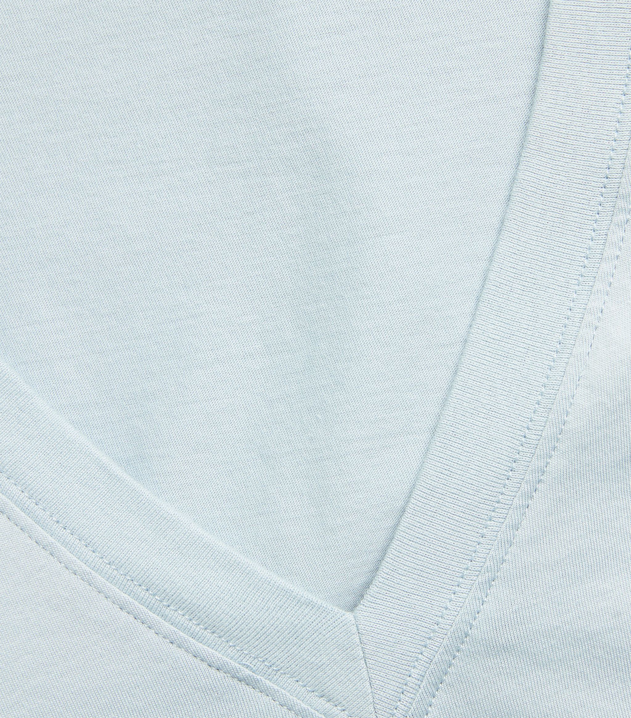 Le Mid Rise V Tee - Noir - Frame Denim – Twist Fashions Inc.