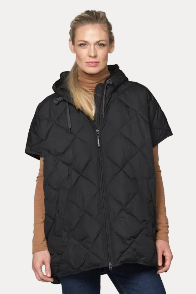 Peppy Padded Cape- Black