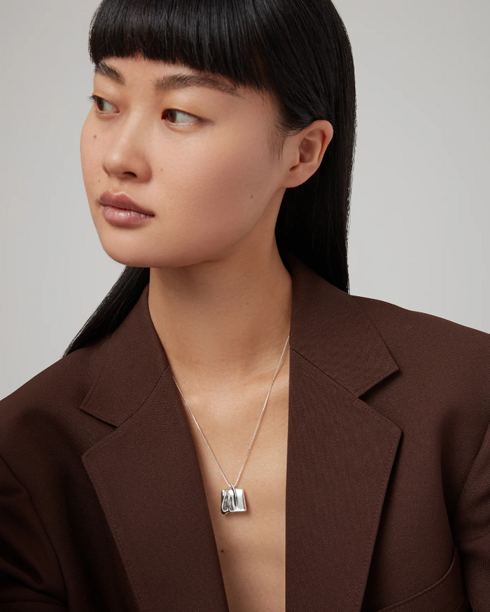 Sundra Pendant Necklace - Silver