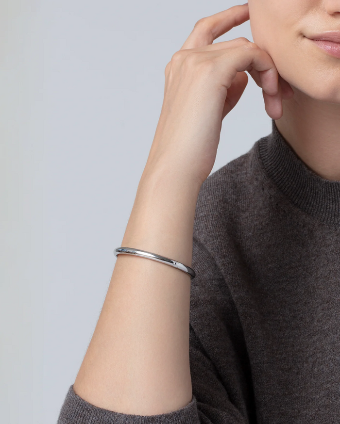 Remi Bangle - Water Resistant - Silver