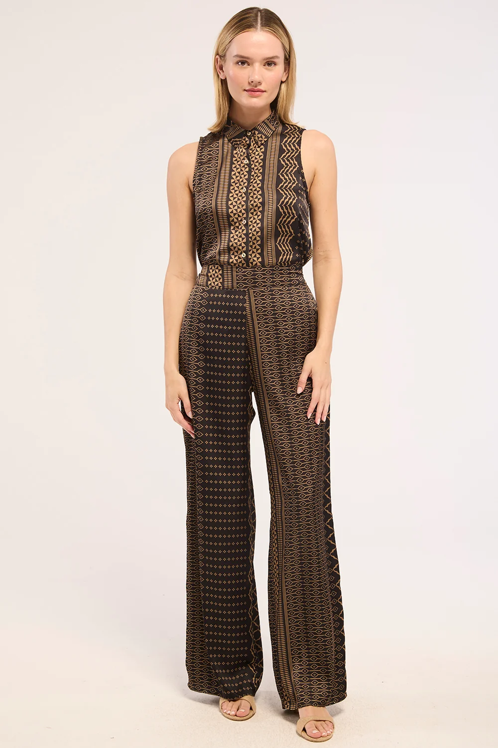 Reya Top - Noir Geometry Satin