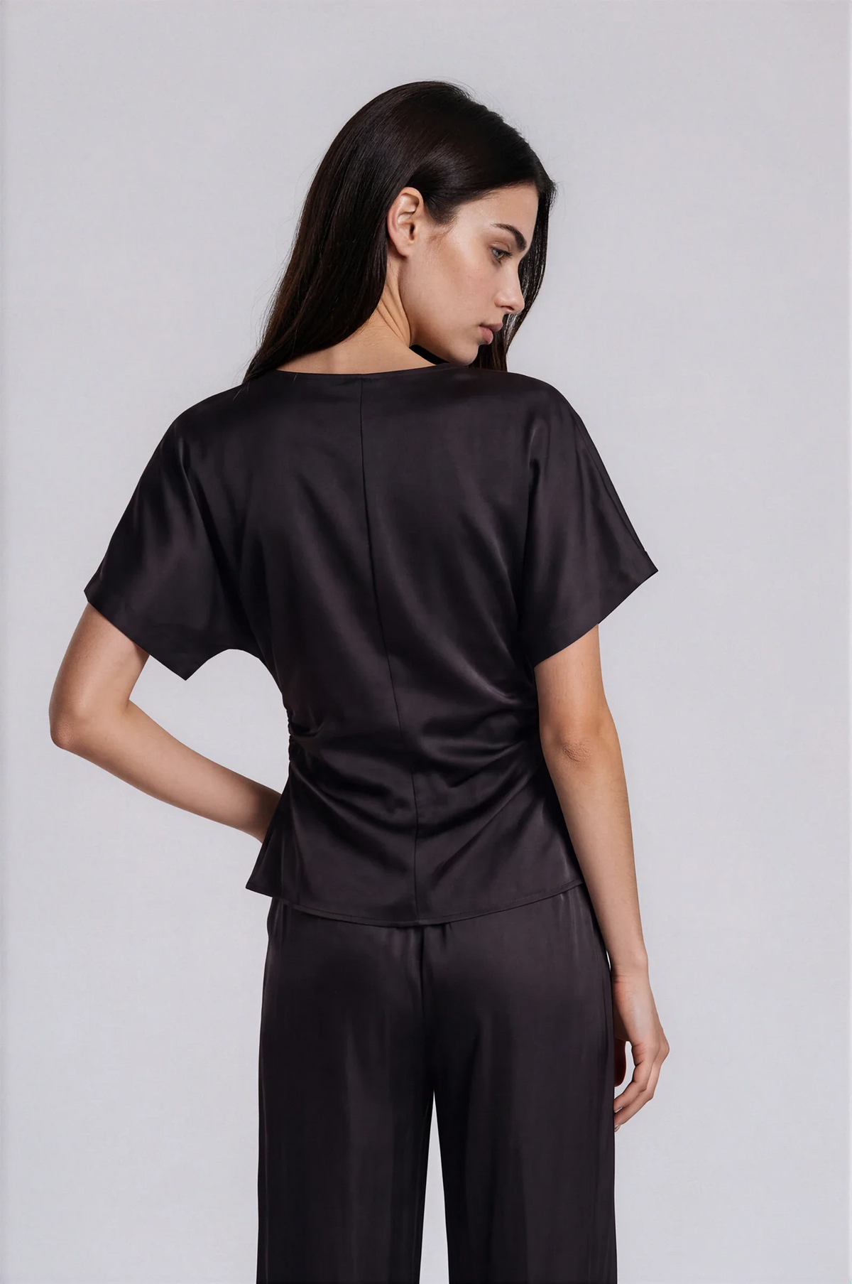 Black Tie Affair Cinched Top - Noir