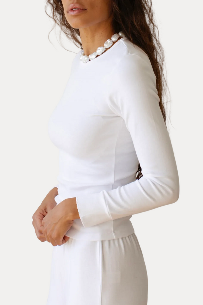 The Baby Rib Scallop Long Sleeve - Powder