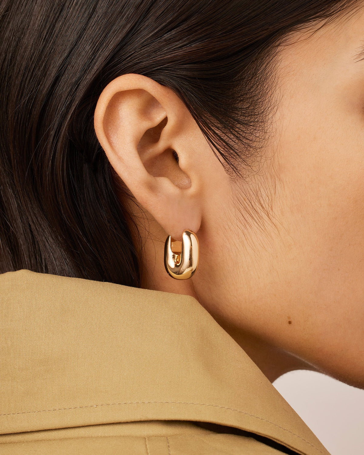 Puffy U Link Earrings - Gold