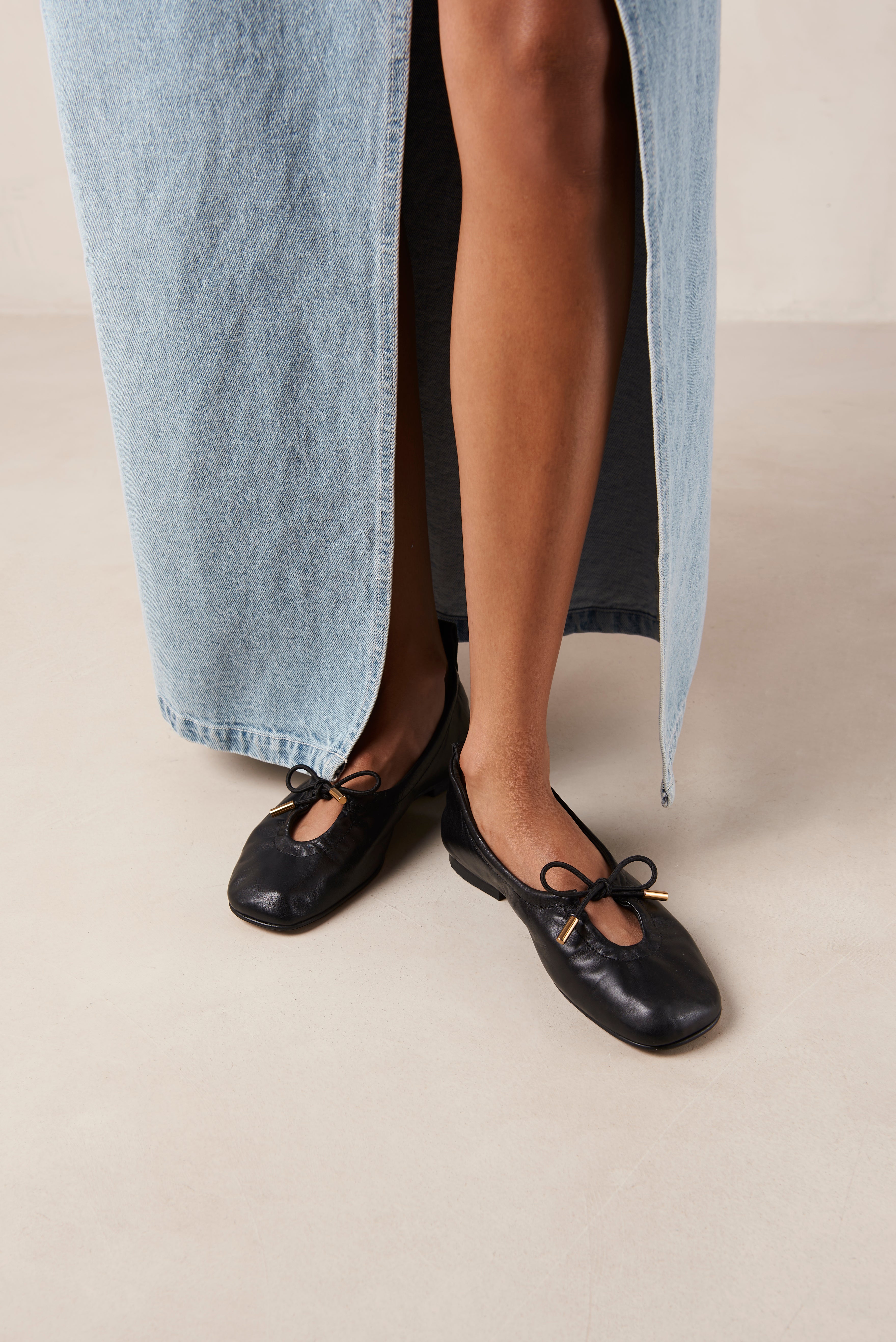 Rosalind Ballet Flat - Black Leather - Alohas – Twist Fashions Inc.