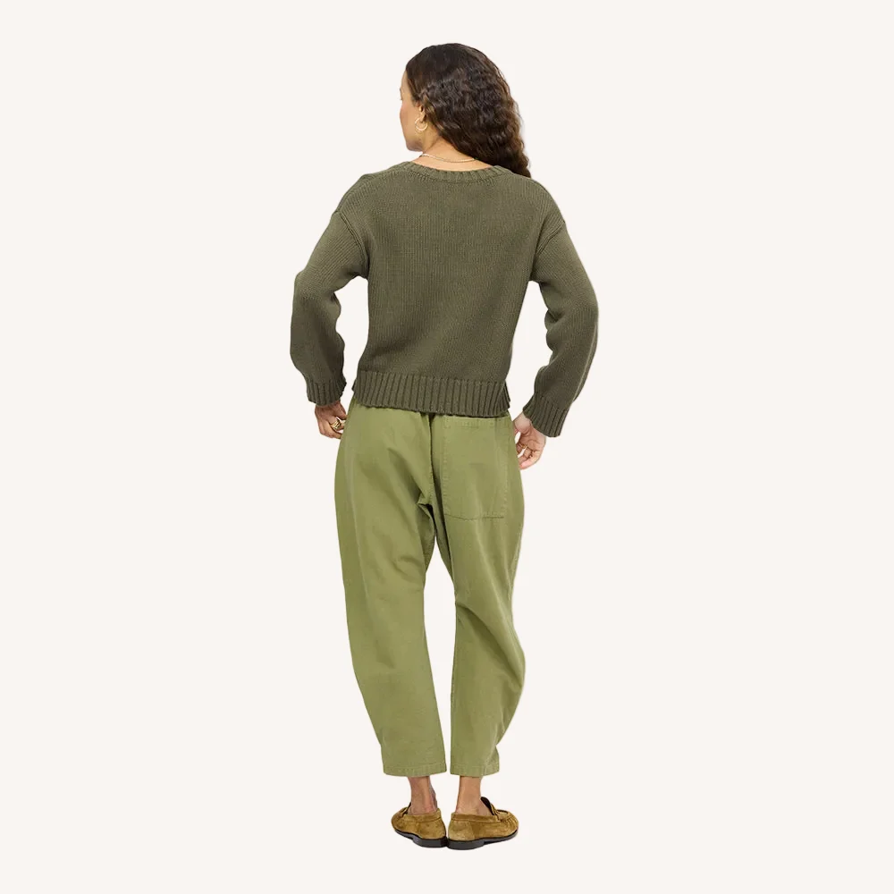 Saturday V Neck Sweater - Army Green