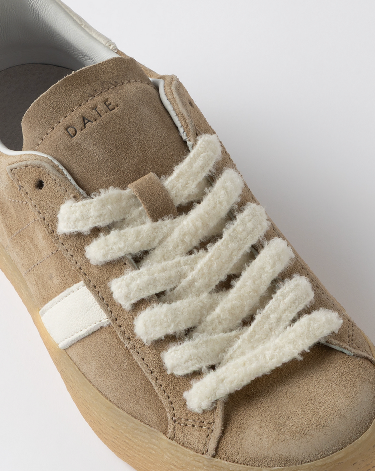 Hill Low Suede Sneaker - Camel