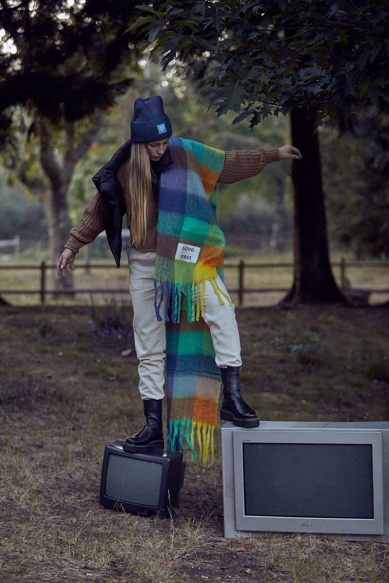 Good Vibes Scarf - Multi