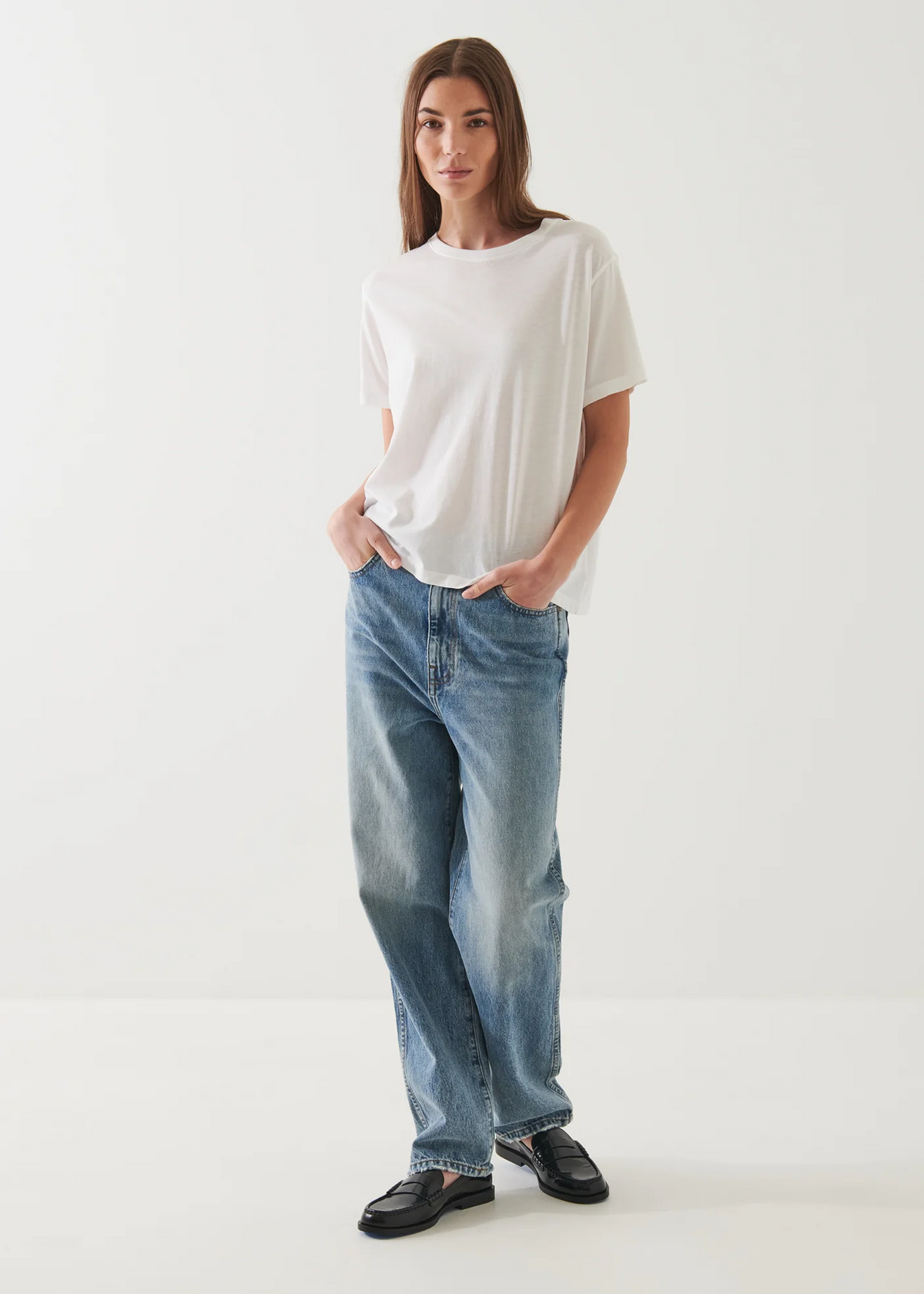Lightweight Pima Cotton Boyfriend Crew - White