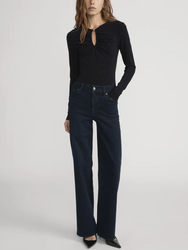 The Keyhole Top - Black